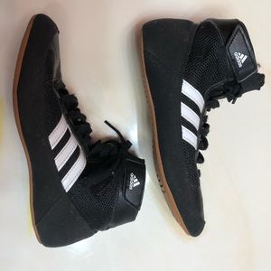 Adidas Kids’ HVC Wrestling Shoes EUC Sz 4